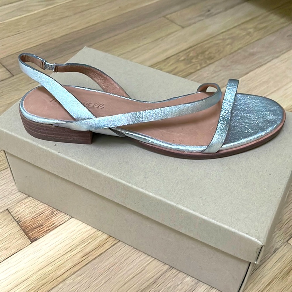 Madewell sandals size 8